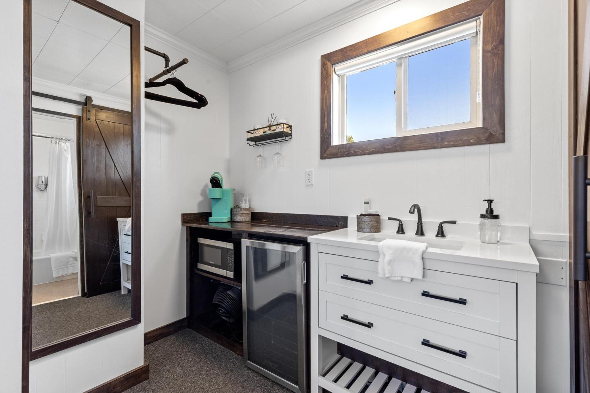 Lazy Duck Inn West Yellowstone Ngoại thất bức ảnh