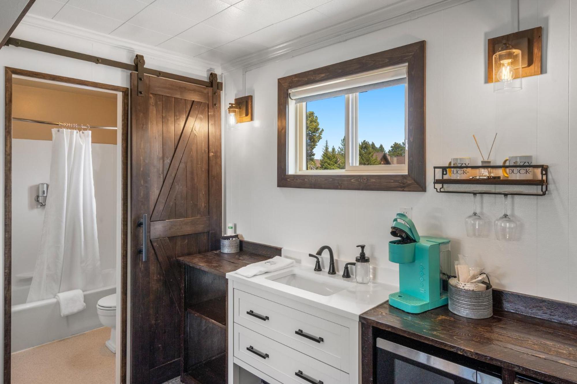 Lazy Duck Inn West Yellowstone Ngoại thất bức ảnh