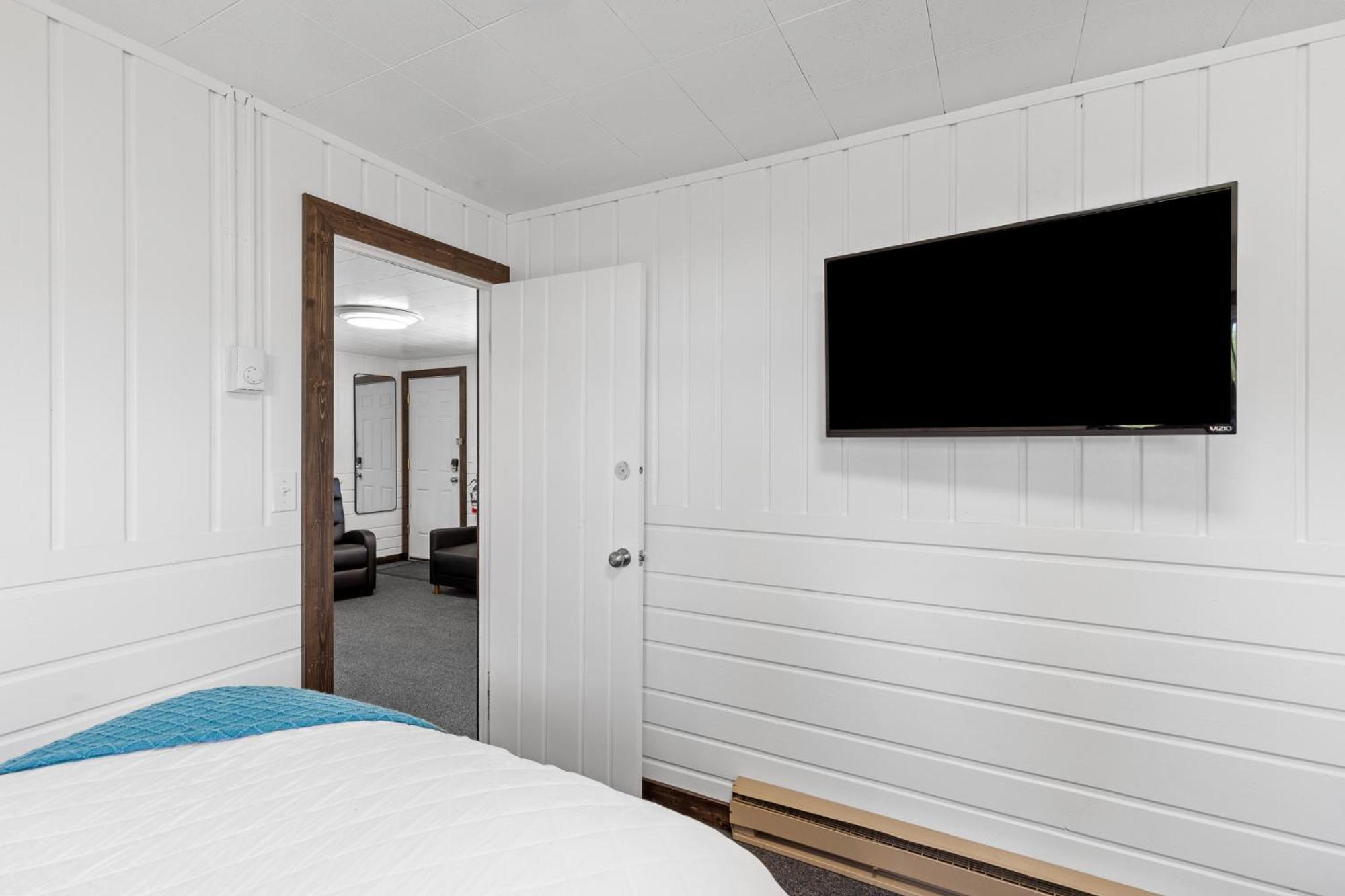 Lazy Duck Inn West Yellowstone Ngoại thất bức ảnh