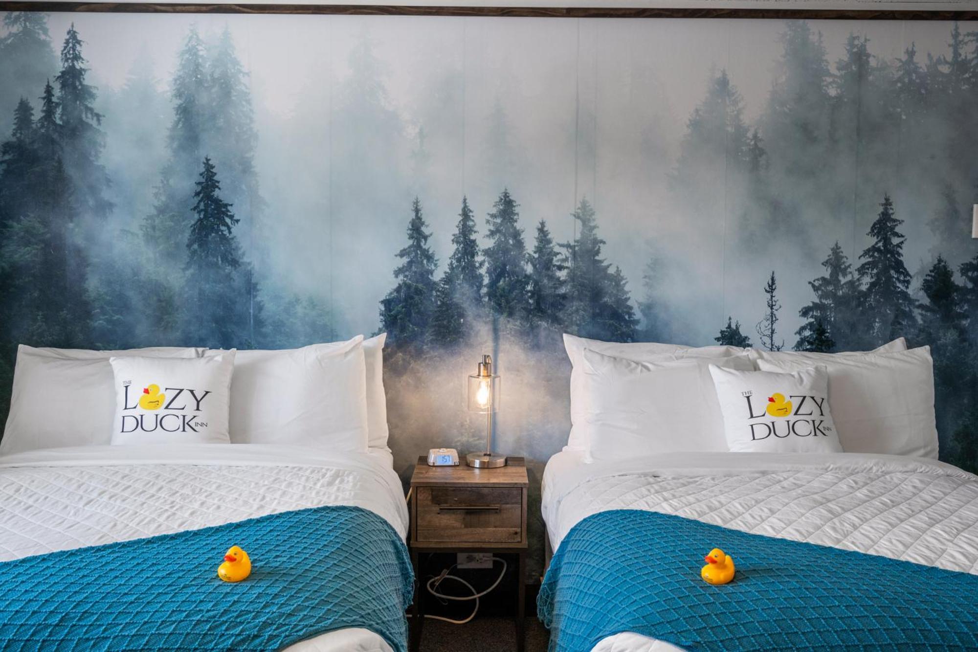 Lazy Duck Inn West Yellowstone Ngoại thất bức ảnh