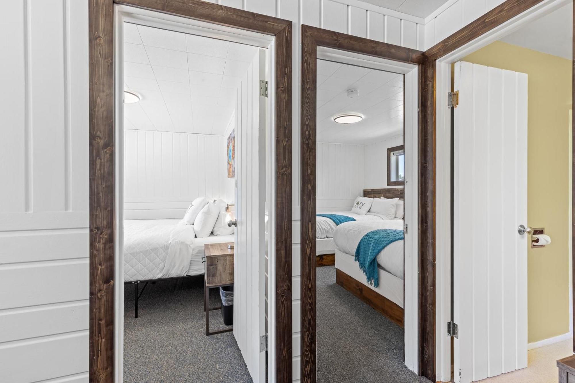 Lazy Duck Inn West Yellowstone Ngoại thất bức ảnh