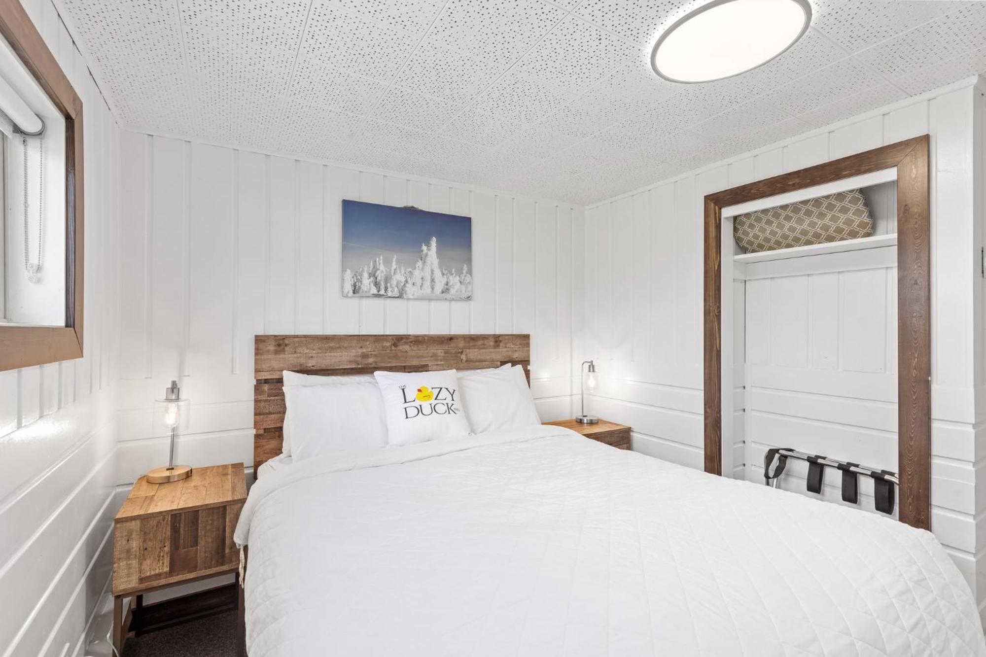 Lazy Duck Inn West Yellowstone Ngoại thất bức ảnh