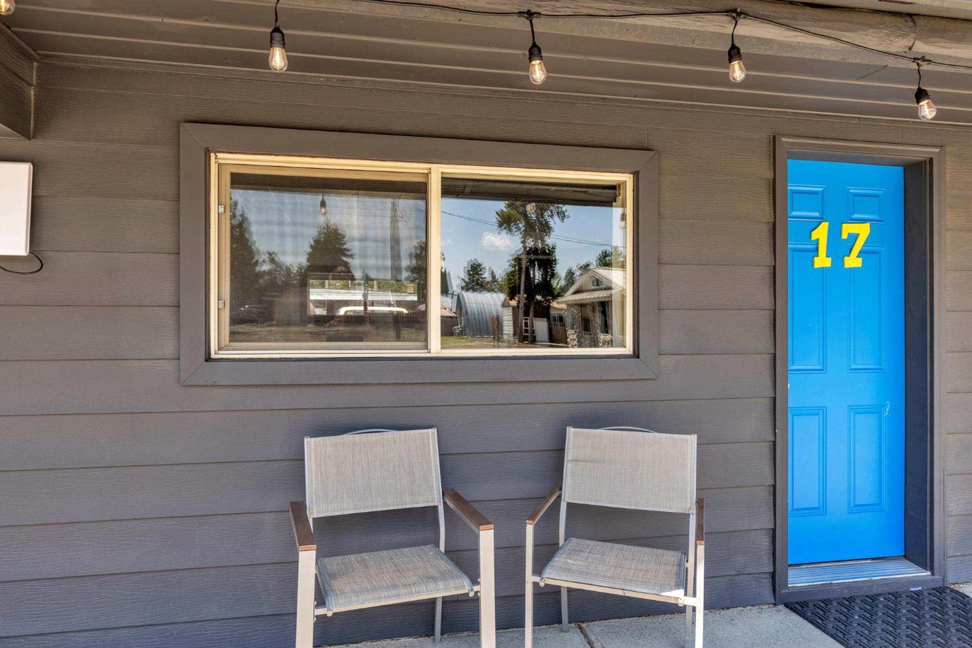 Lazy Duck Inn West Yellowstone Ngoại thất bức ảnh