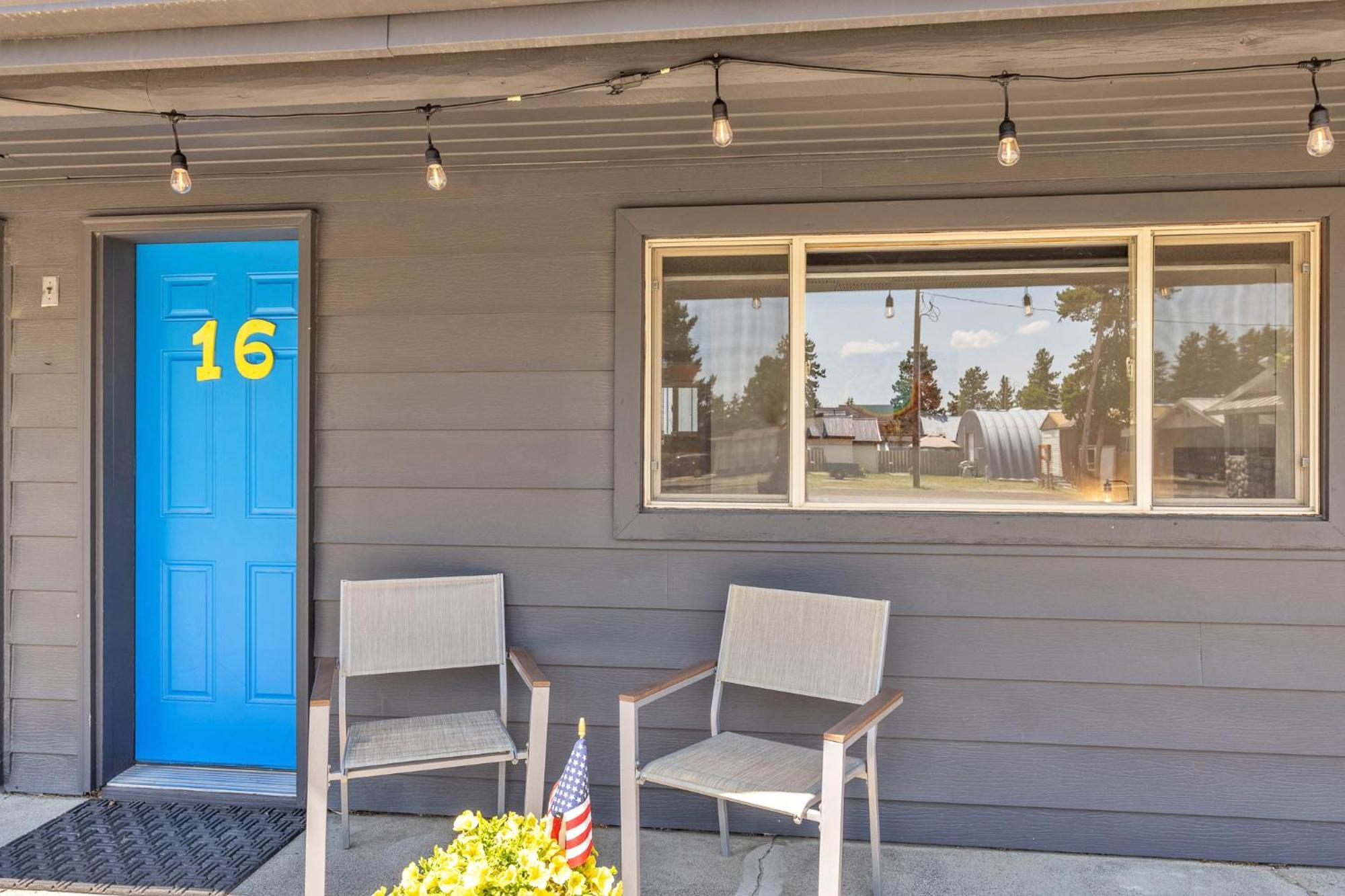 Lazy Duck Inn West Yellowstone Ngoại thất bức ảnh
