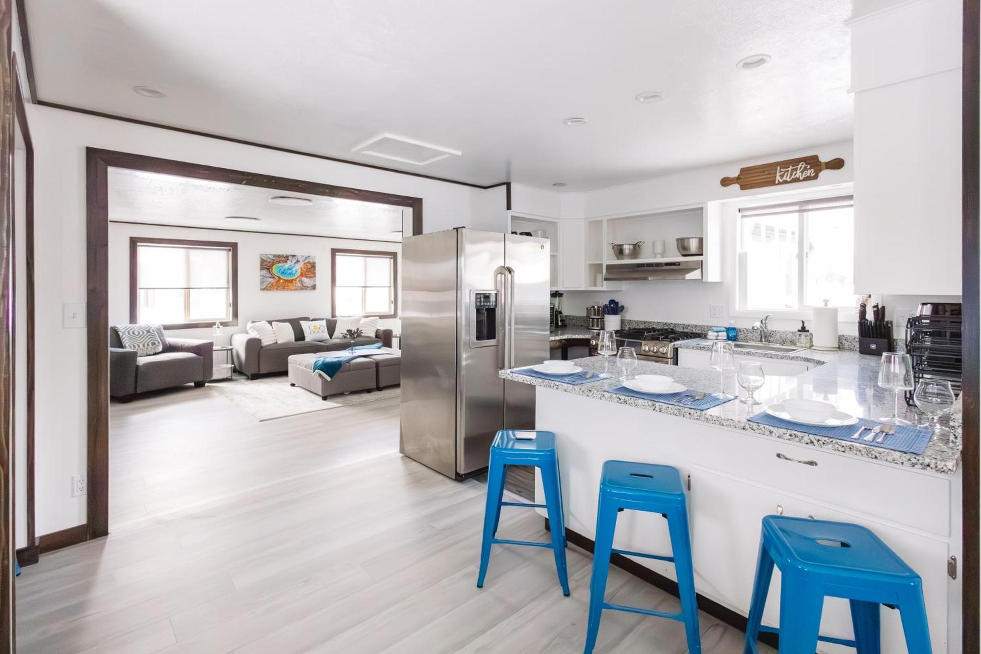 Lazy Duck Inn West Yellowstone Ngoại thất bức ảnh